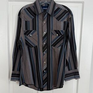 Vintage Wrangler Long Sleeve Pearl Snap Multicolor Striped Button‎ Down Shirt